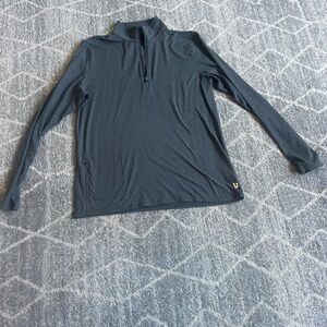Vuori quarter zip